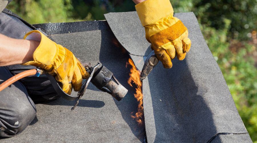 Expert top industrial roofings services in Decorah, IA